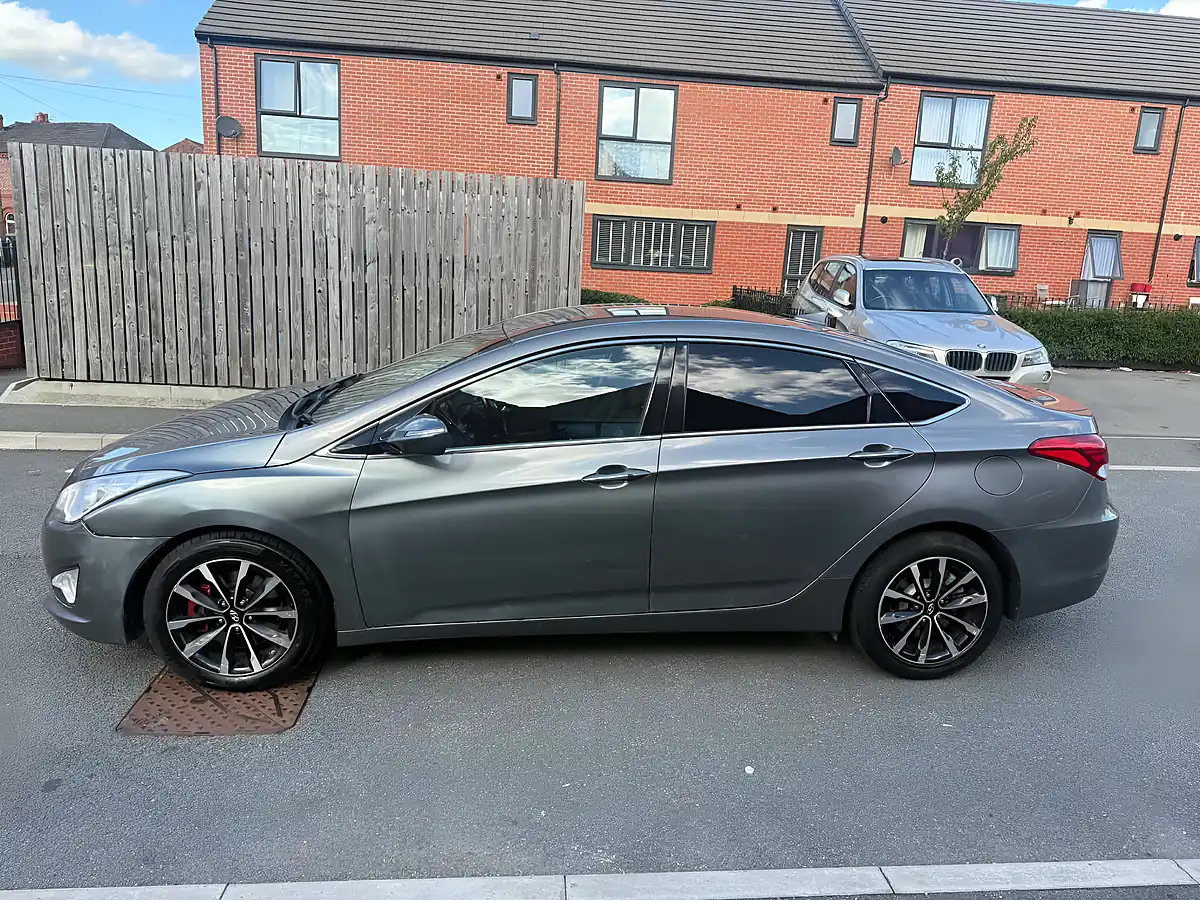 Used 2015 Hyundai i40 Se Nav - Interior and Exterior details 9
