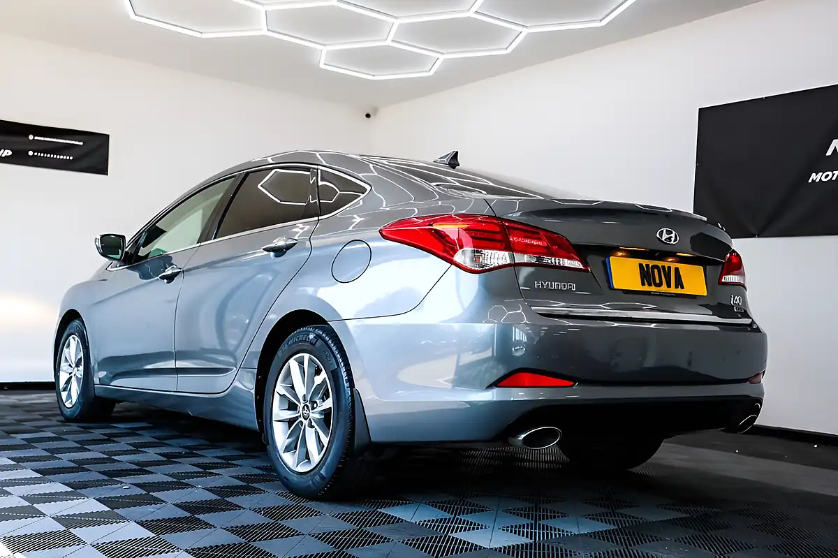 Used 2015 Hyundai I40 Se Nav Silver - Interior and Exterior details 12