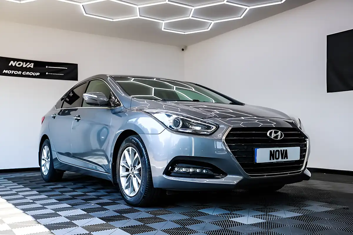 Used 2015 Hyundai I40 Se Nav Silver - Interior and Exterior details 3