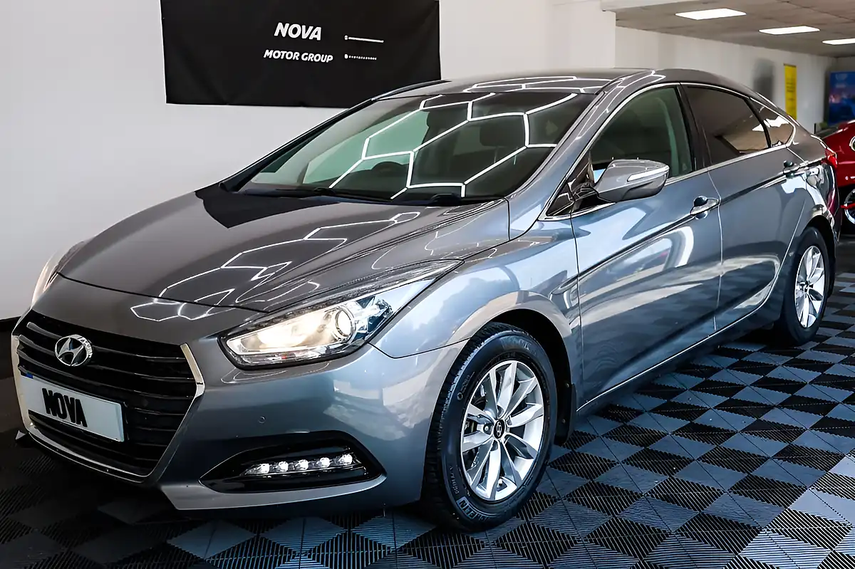 Used 2015 Hyundai I40 Se Nav Silver - Interior and Exterior details 7