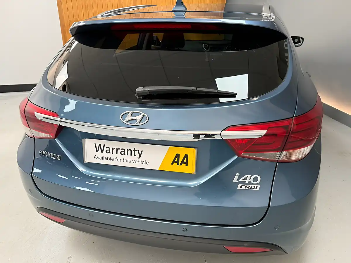 Used 2015 Hyundai i40 Se Nav Tourer Blue - Interior and Exterior details 15
