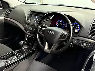 Used 2015 Hyundai i40 Se Nav Tourer Blue - Interior and Exterior details 2