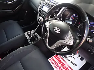 Used 2015 Hyundai ix20 Active Blue - Interior and Exterior details 6