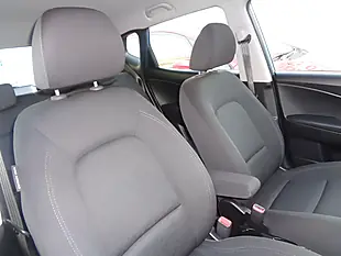 Used 2015 Hyundai ix20 Active Blue - Interior and Exterior details 9