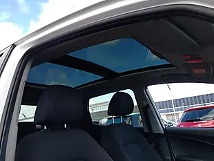 Used 2015 Hyundai ix20 Style White - Interior and Exterior details 11