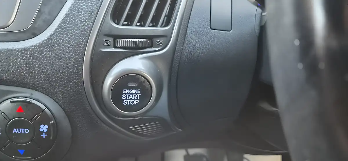 Used 2015 Hyundai IX35 Premium Black - Interior and Exterior details 14