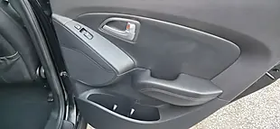 Used 2015 Hyundai IX35 Premium Black - Interior and Exterior details 16