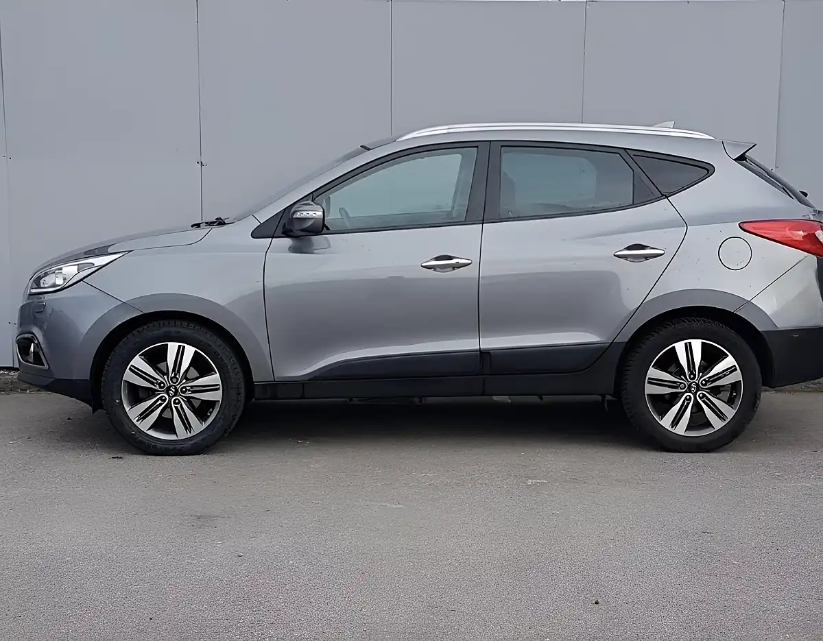 Used 2015 Hyundai Ix35 Premium Grey - Interior and Exterior details 4