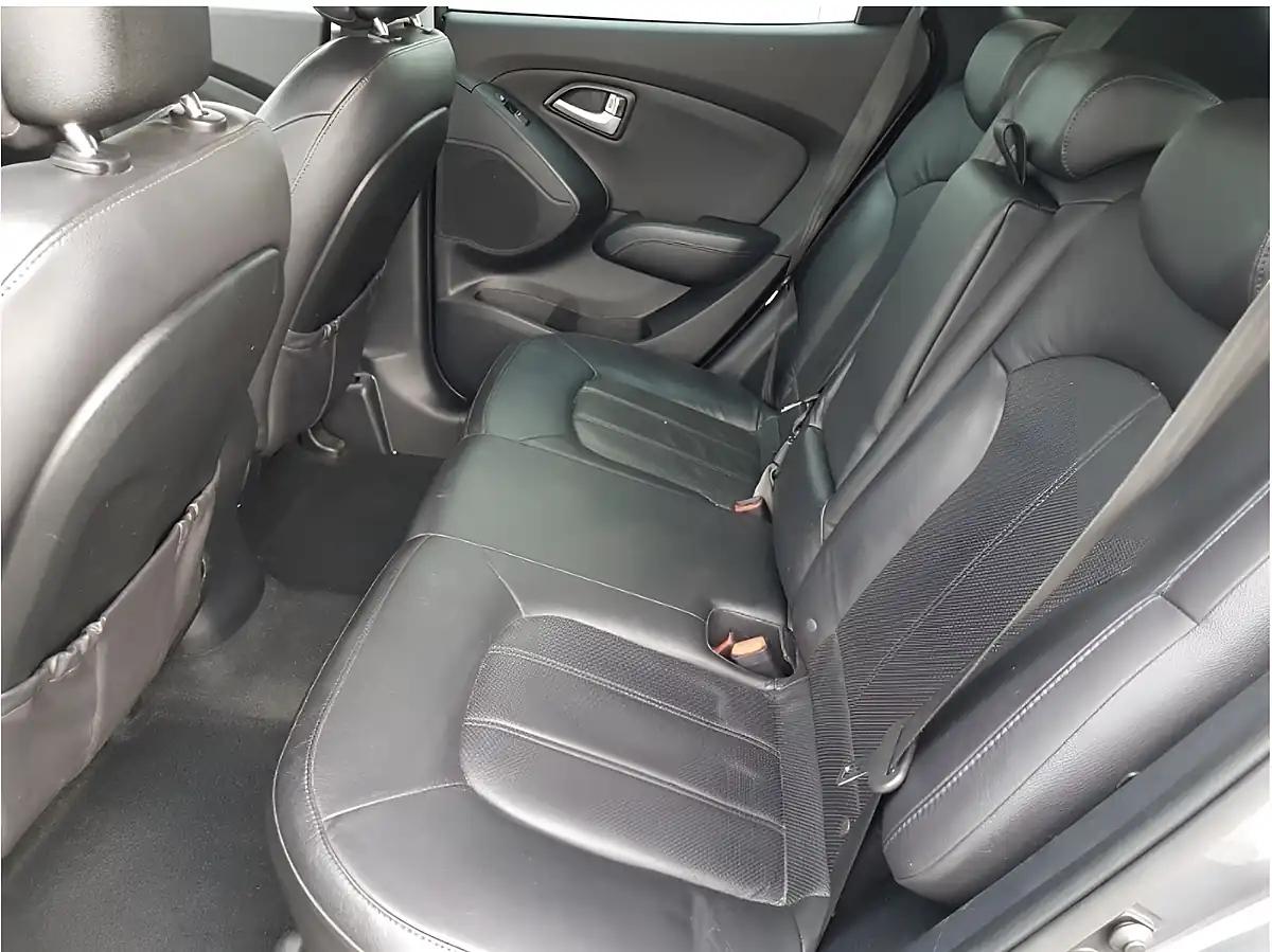 Used 2015 Hyundai Ix35 Premium Grey - Interior and Exterior details 6