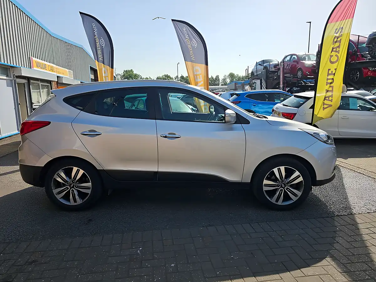 Used 2015 Hyundai Ix35 Premium Silver - Interior and Exterior details 2