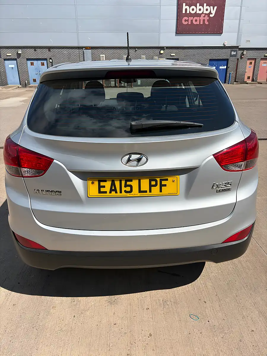 Used 2015 Hyundai IX35 S Silver - Interior and Exterior details 4