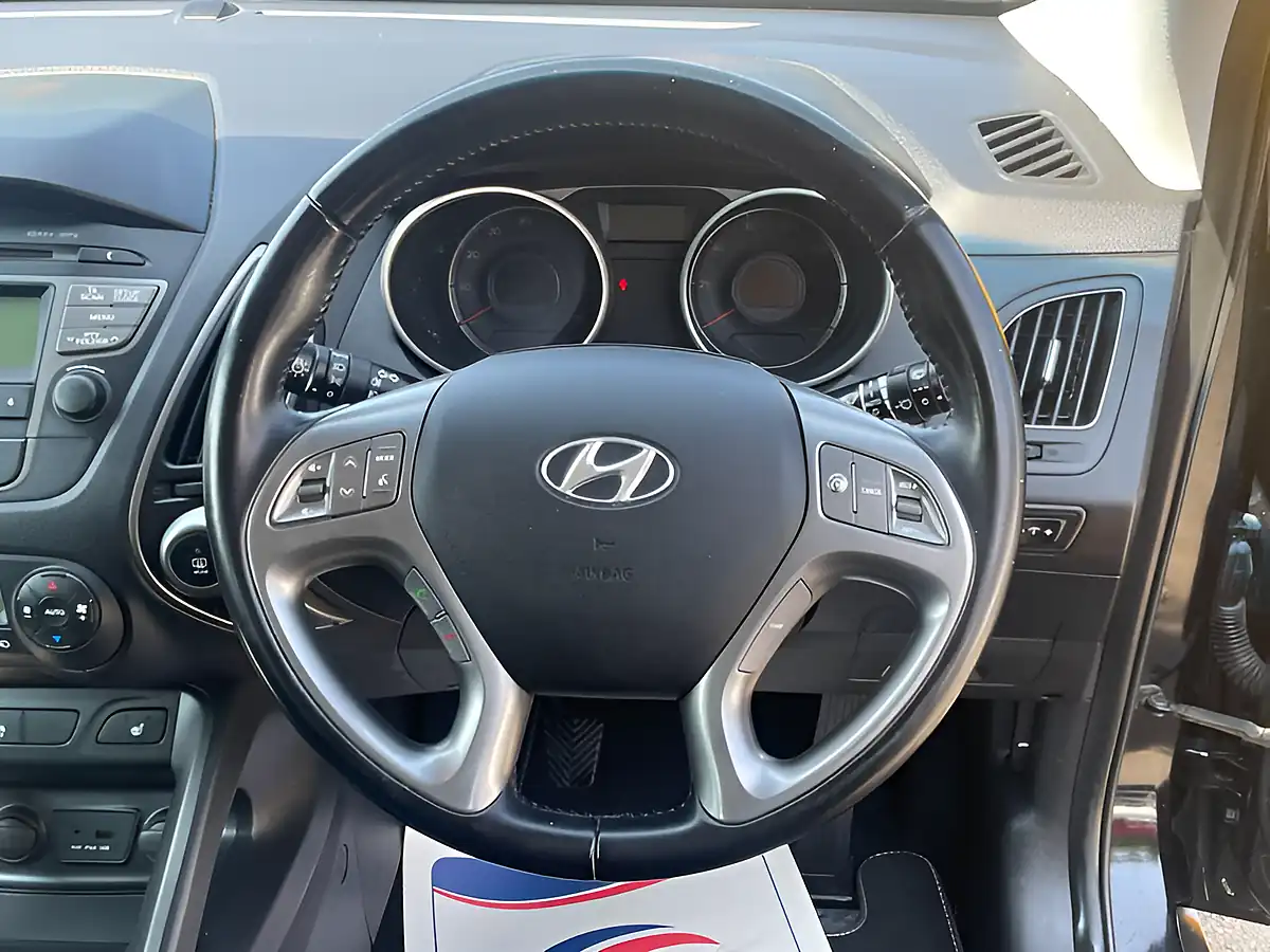 Used 2015 Hyundai ix35 Se Black - Interior and Exterior details 19