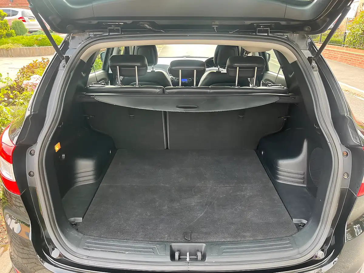 Used 2015 Hyundai ix35 Se Black - Interior and Exterior details 5