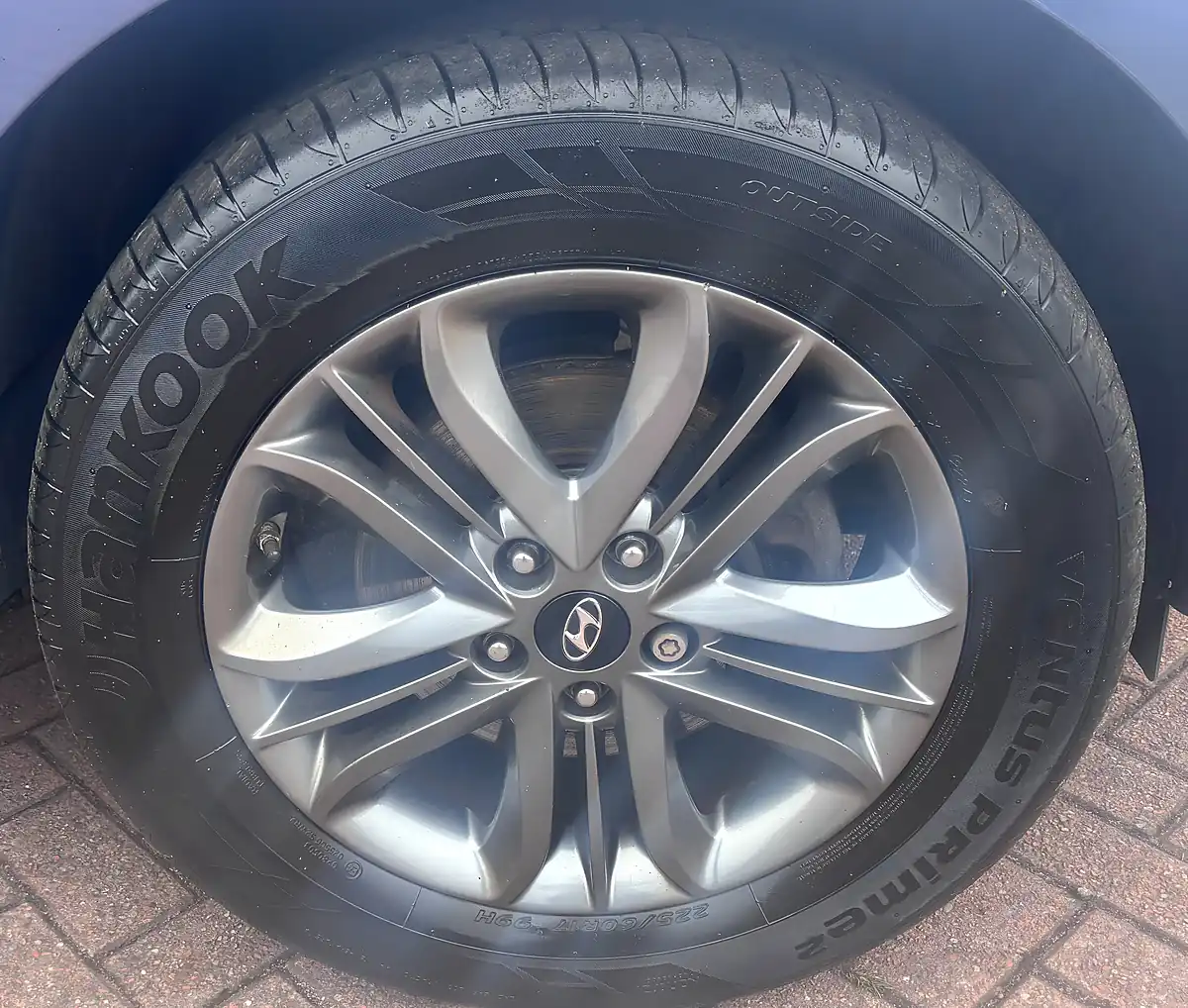 Used 2015 Hyundai IX35 Se Blue - Interior and Exterior details 14