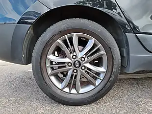 Used 2015 Hyundai ix35 Se Phantom Black Metallic - Interior and Exterior details 12