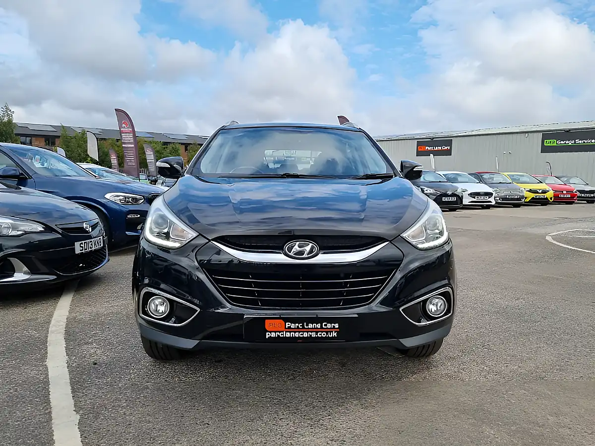 Used 2015 Hyundai ix35 Se Phantom Black Metallic - Interior and Exterior details 2