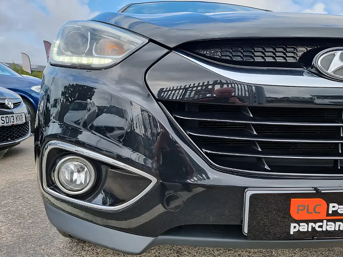 Used 2015 Hyundai ix35 Se Phantom Black Metallic - Interior and Exterior details 3