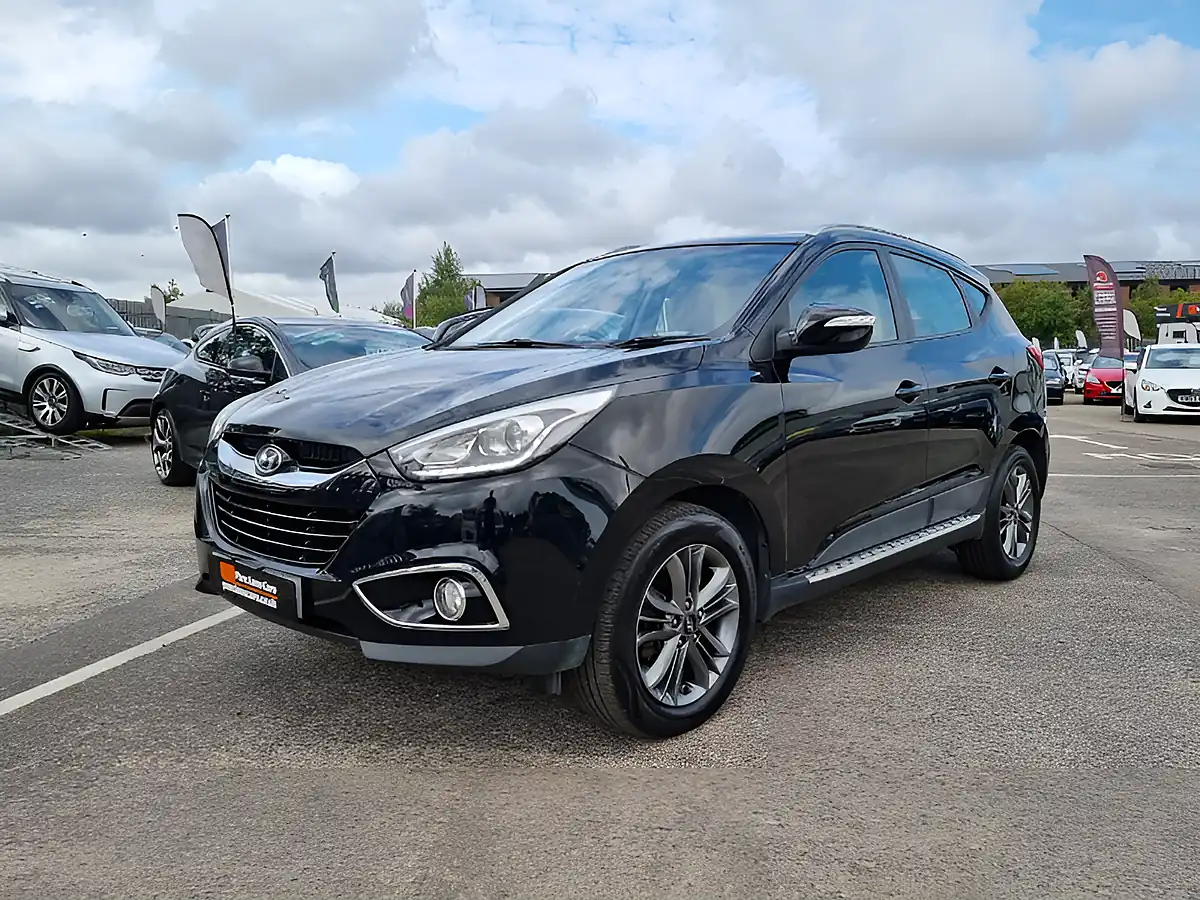 Used 2015 Hyundai ix35 Se Phantom Black Metallic - Interior and Exterior details 4