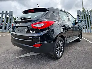 Used 2015 Hyundai ix35 Se Phantom Black Metallic - Interior and Exterior details 9