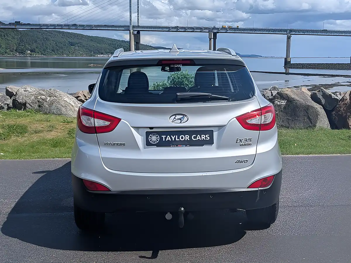 Used 2015 Hyundai ix35 Se Silver - Interior and Exterior details 6