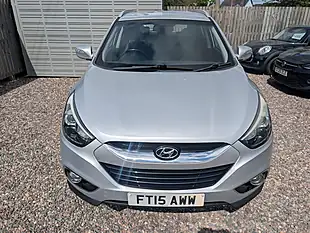 Used 2015 Hyundai IX35 Se Silver - Interior and Exterior details 3