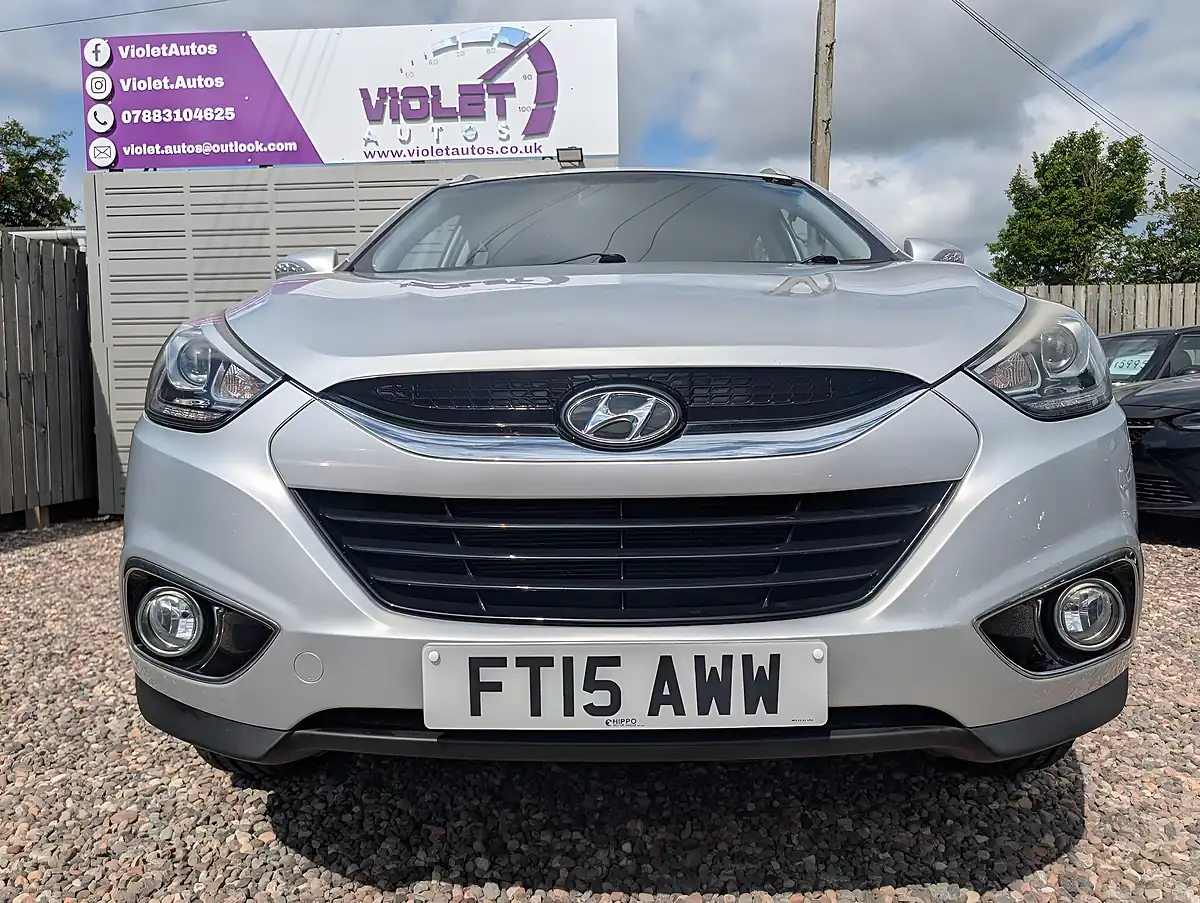Used 2015 Hyundai IX35 Se Silver - Interior and Exterior details 7