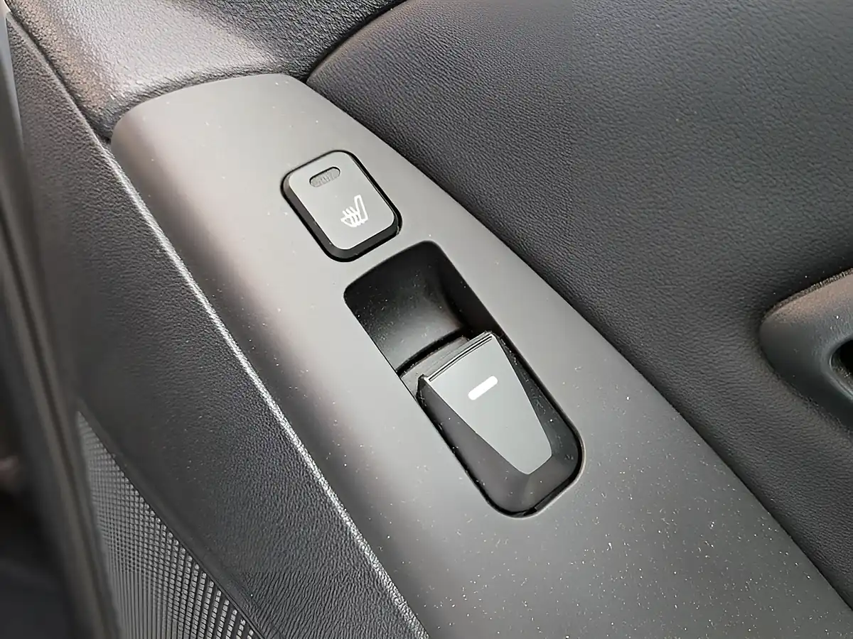 Used 2015 Hyundai ix35 Se Silver - Interior and Exterior details 14
