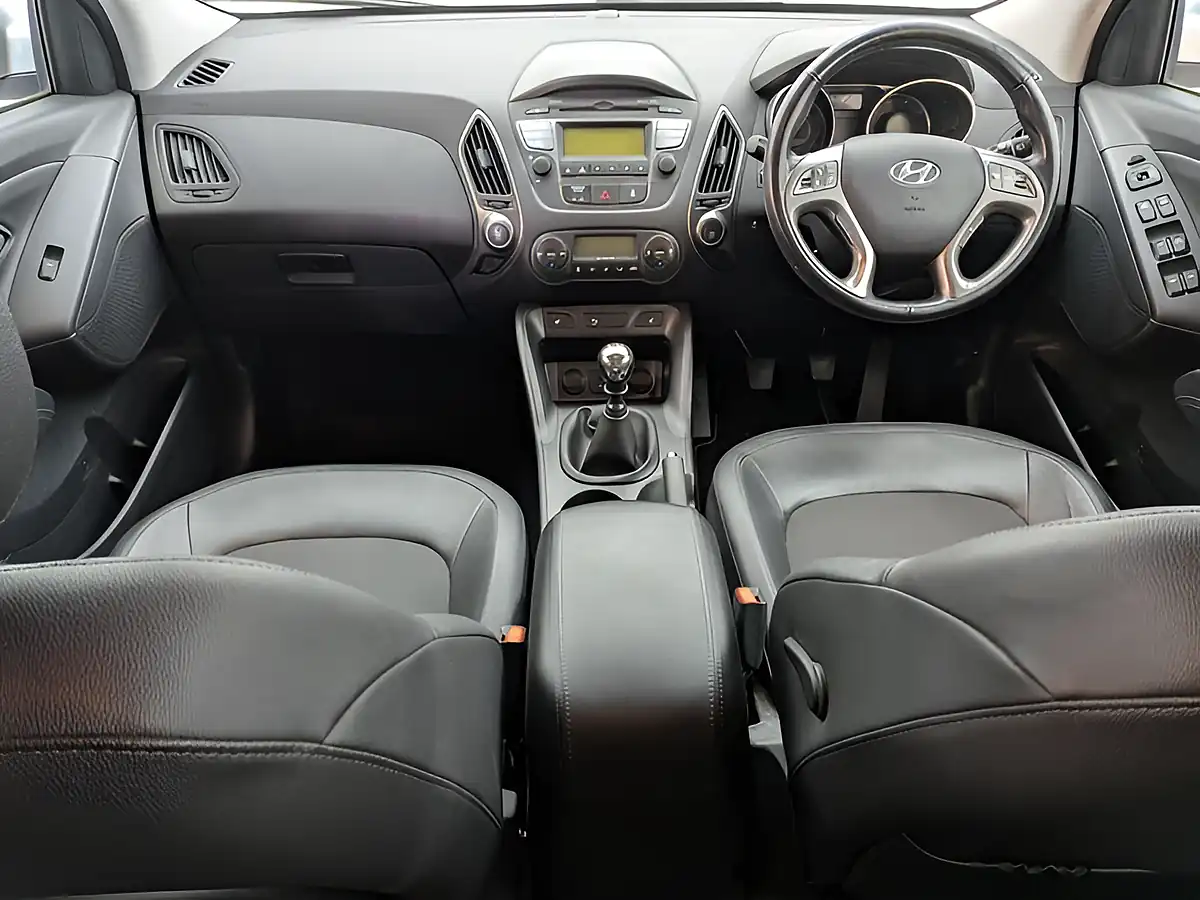 Used 2015 Hyundai ix35 Se Silver - Interior and Exterior details 15