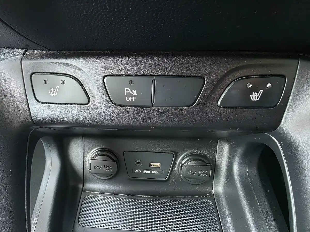 Used 2015 Hyundai Ix35 Se Silver - Interior and Exterior details 17