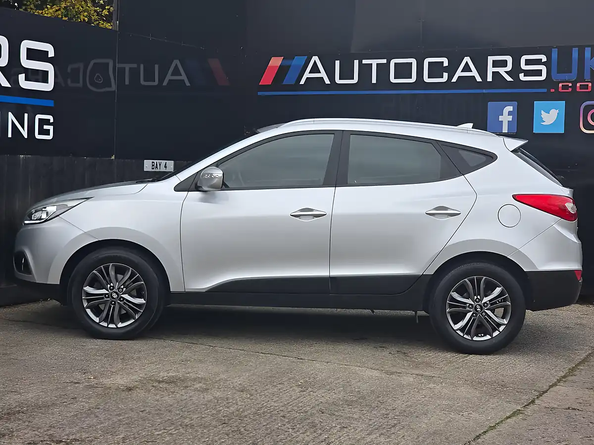 Used 2015 Hyundai Ix35 Se Silver - Interior and Exterior details 8