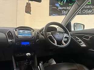 Used 2015 Hyundai Ix35 Se White - Interior and Exterior details 14