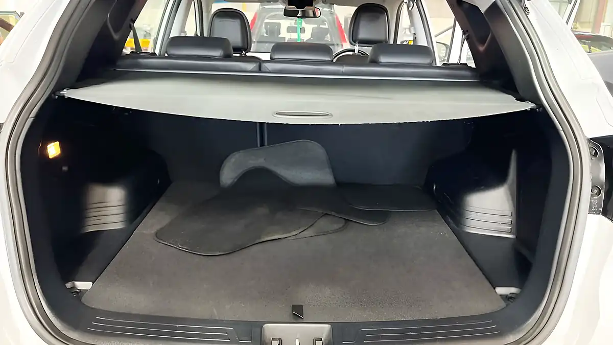 Used 2015 Hyundai Ix35 Se White - Interior and Exterior details 11