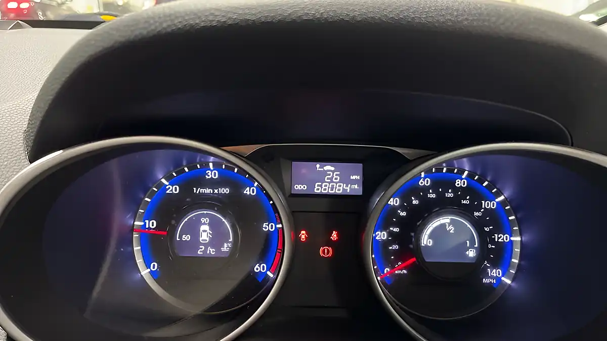 Used 2015 Hyundai Ix35 Se White - Interior and Exterior details 9