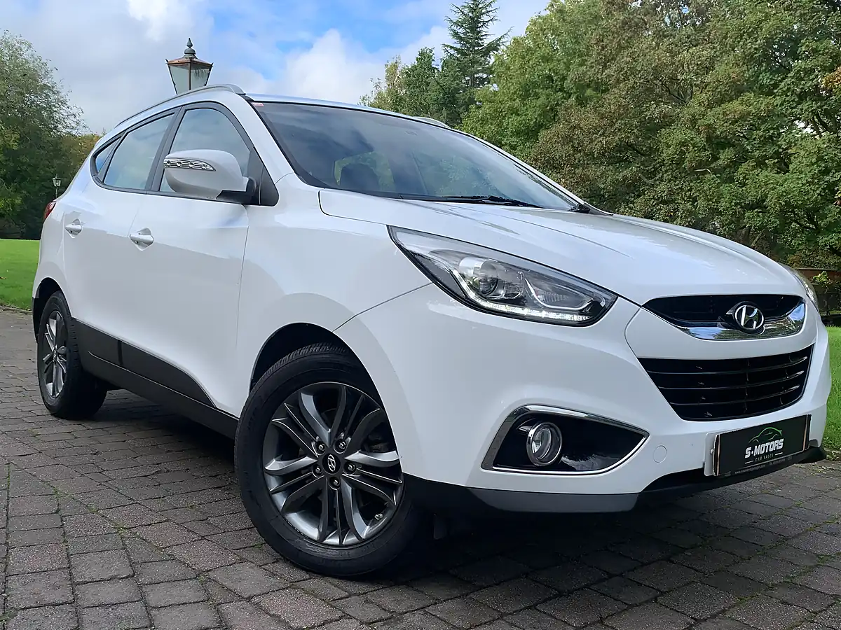 Used 2015 Hyundai ix35 Se White - Interior and Exterior details 3
