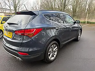 Used 2015 Hyundai Santa Fe Premium Blue - Interior and Exterior details 7