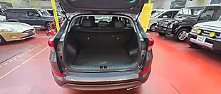 Used 2015 Hyundai Tucson Blue Drive Premium Grey - Interior and Exterior details 18
