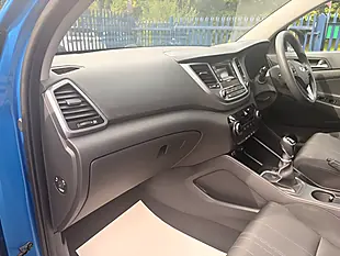 Used 2015 Hyundai Tucson S Blue - Interior and Exterior details 16