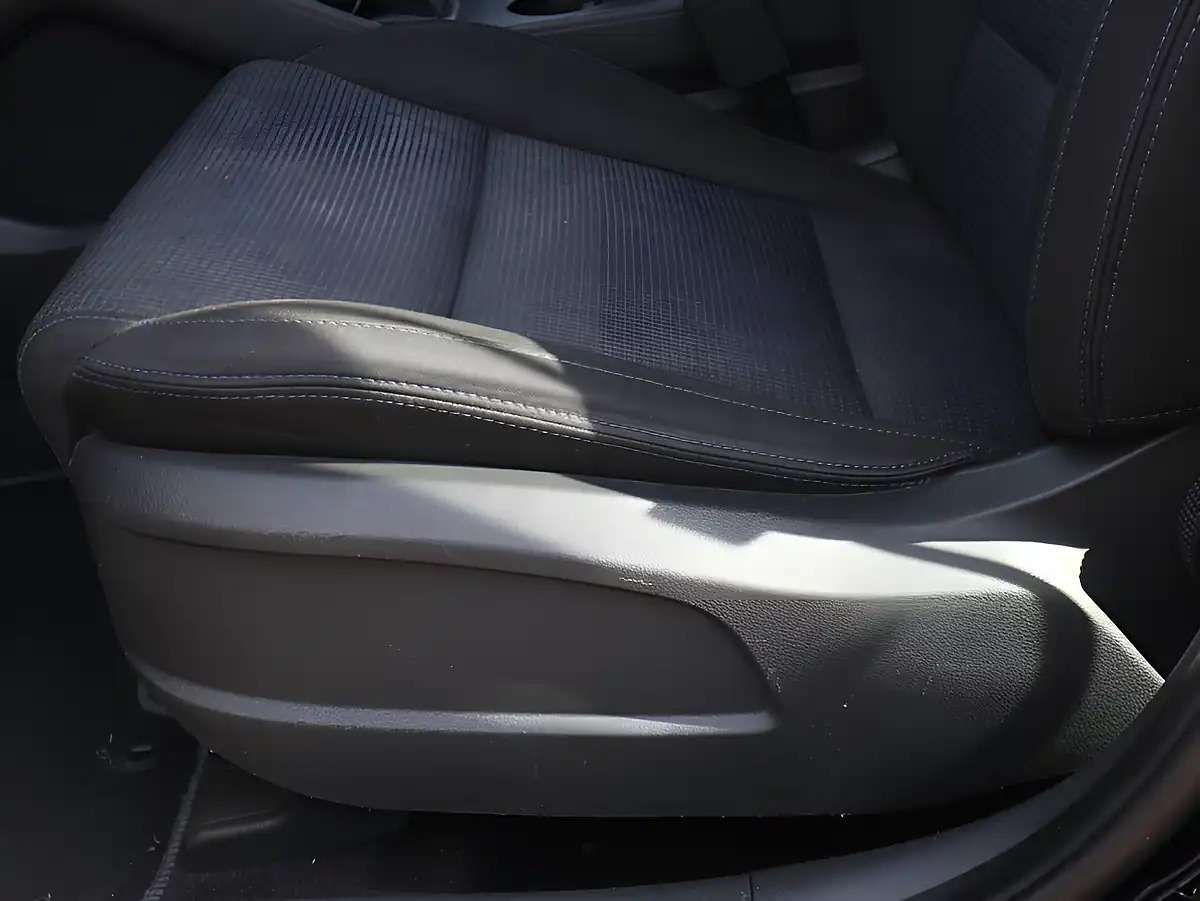 Used 2015 Hyundai Tucson Se Nav Black - Interior and Exterior details 16