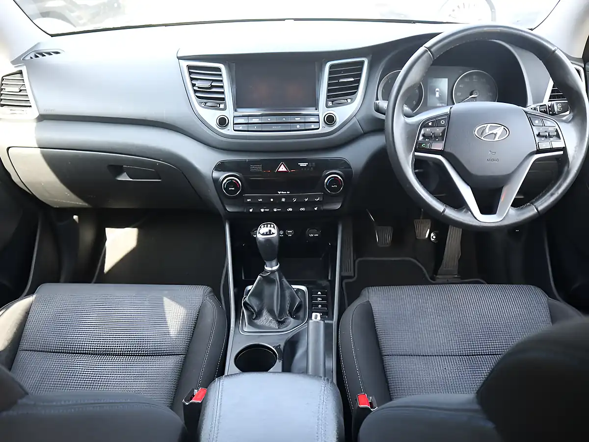Used 2015 Hyundai Tucson Se Nav Black - Interior and Exterior details 2