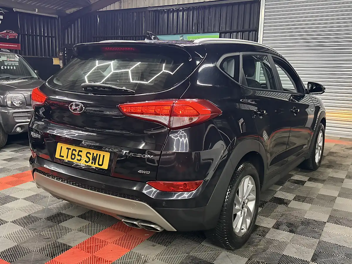 Used 2015 Hyundai Tucson Se Nav Black - Interior and Exterior details 6
