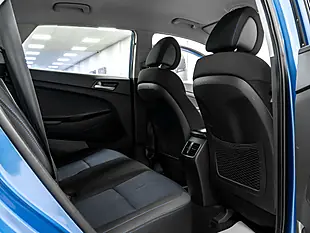 Used 2015 Hyundai Tucson Se Nav Blue Drive Blue - Interior and Exterior details 14