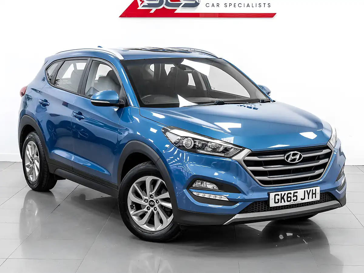 Used 2015 Hyundai Tucson Se Nav Blue Drive Blue - Interior and Exterior details 8