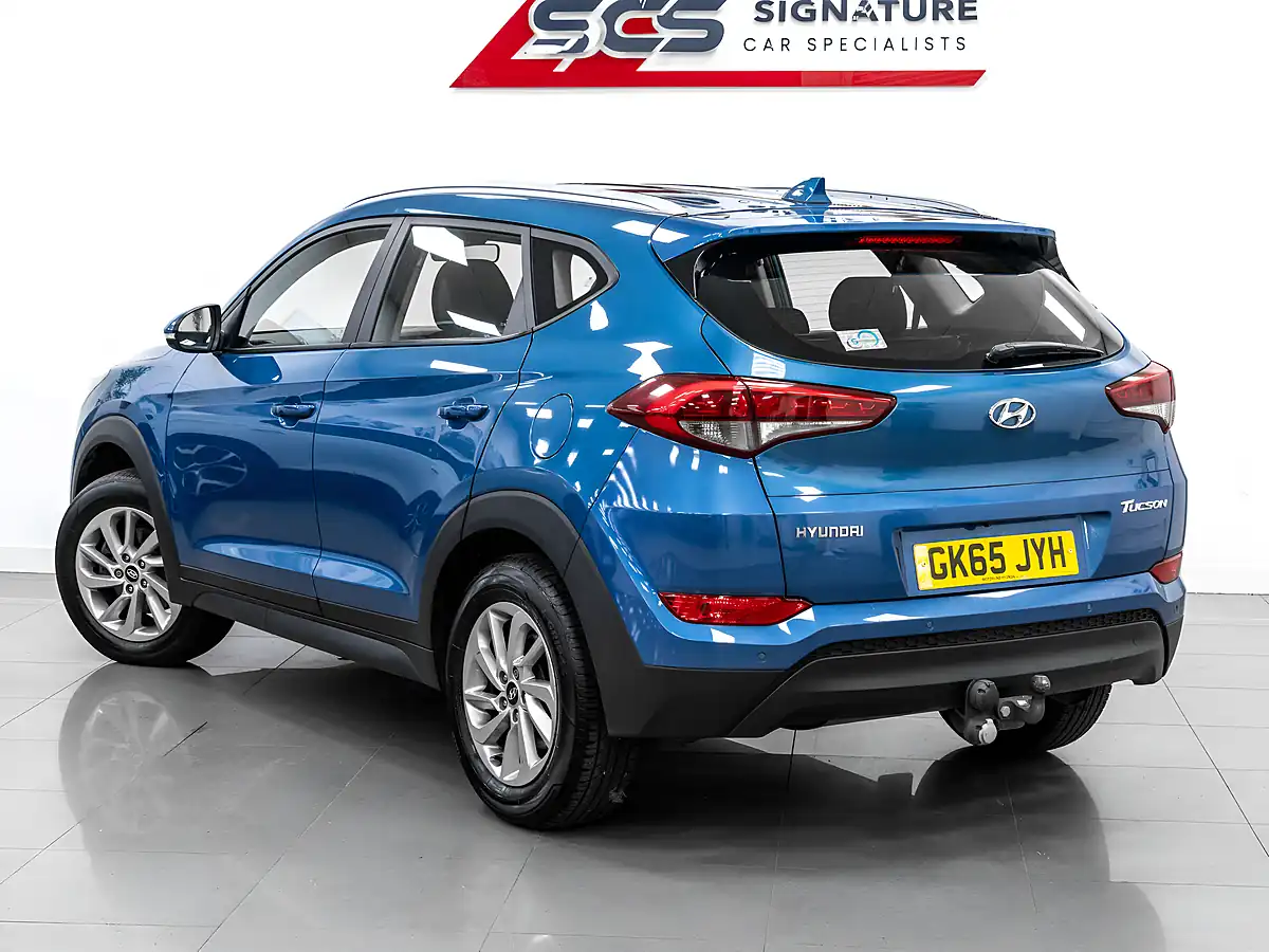 Used 2015 Hyundai Tucson Se Nav Blue Drive Blue - Interior and Exterior details 9