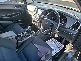 Used 2015 Hyundai Tucson Se Nav Grey - Interior and Exterior details 12