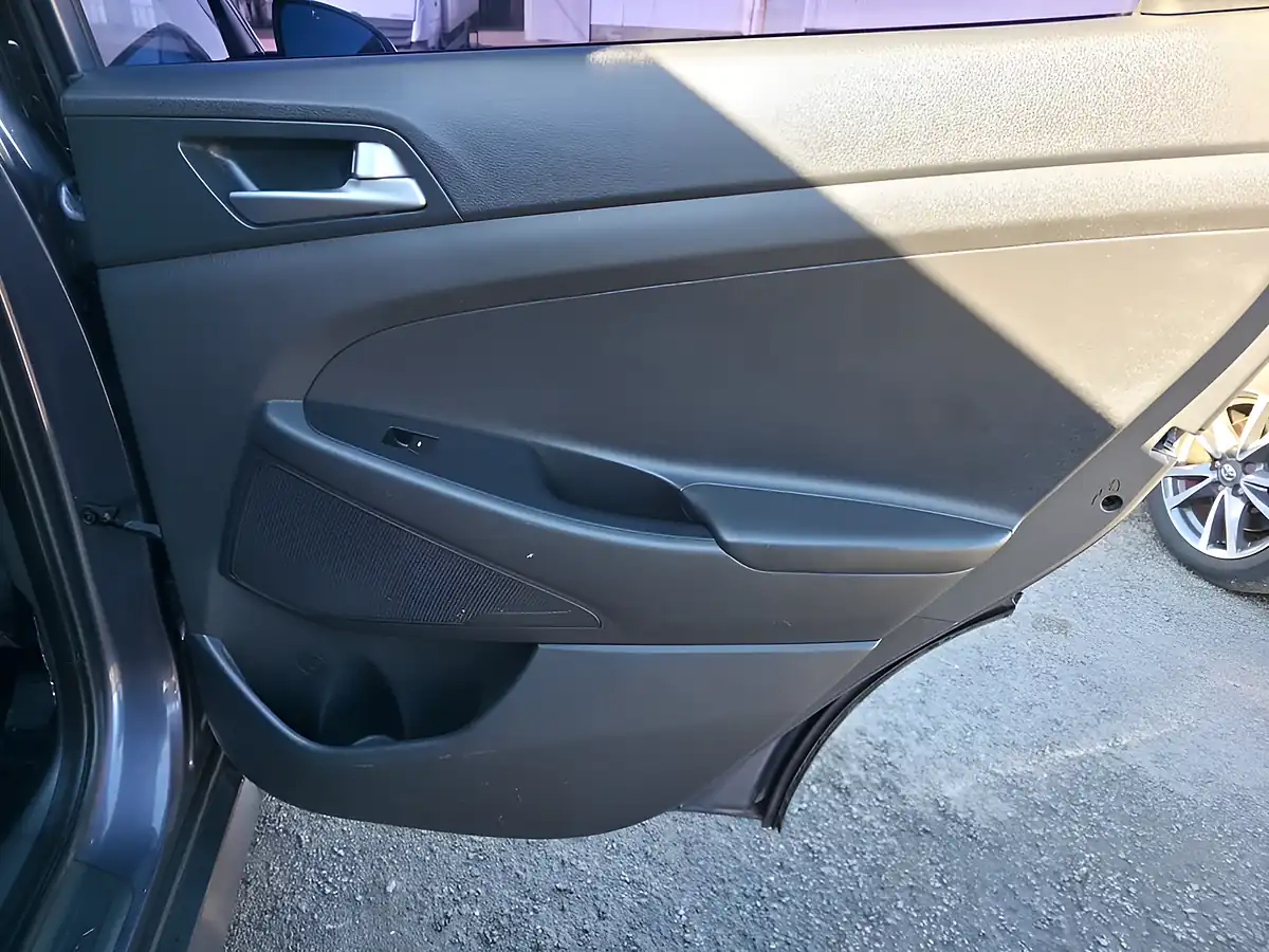 Used 2015 Hyundai Tucson Se Nav Grey - Interior and Exterior details 20