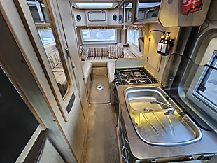 Used 2015 Ih Motorhomes 630 Rl Silver - Interior and Exterior details 20
