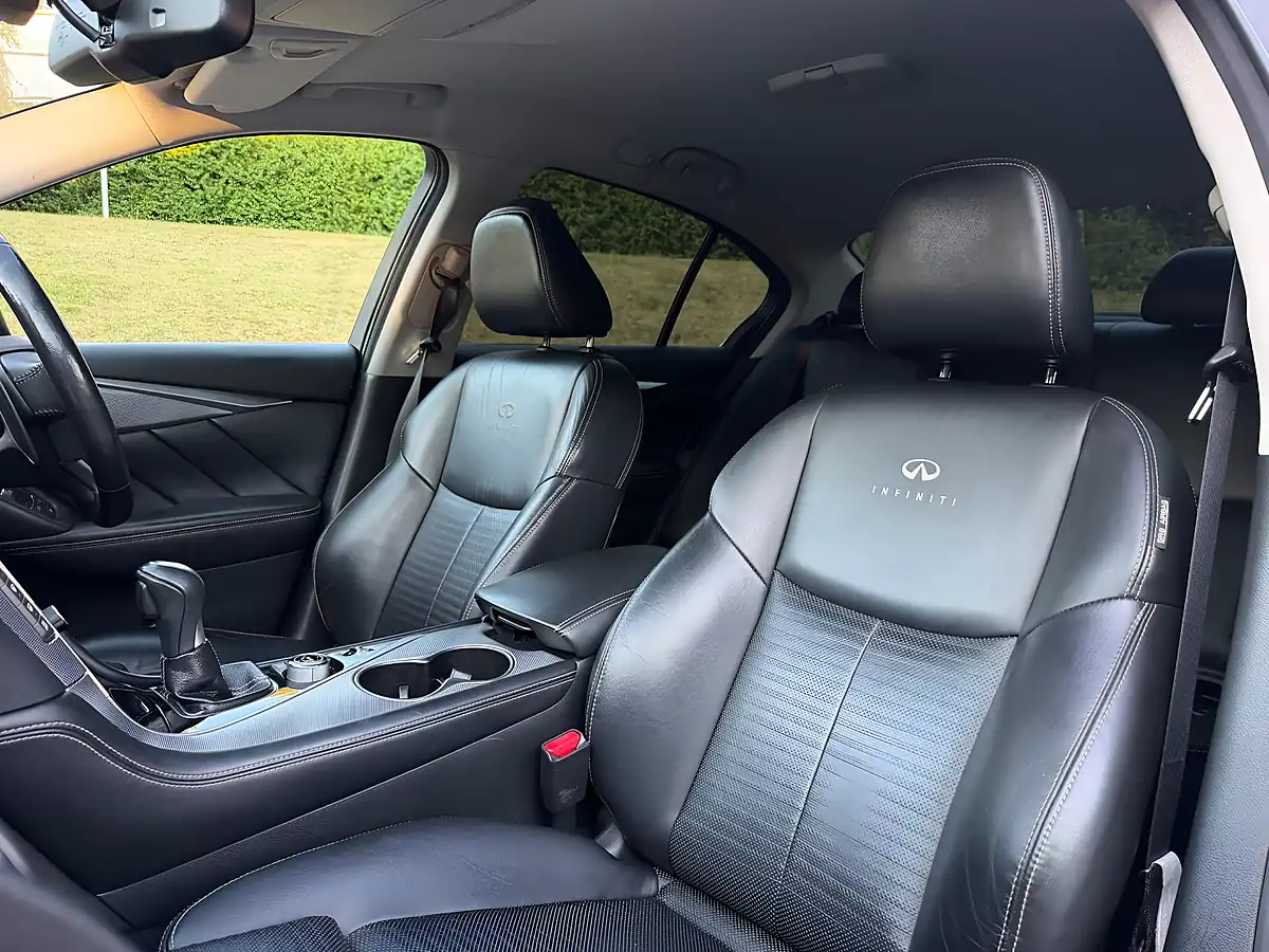 Used 2015 Infiniti Q50 Sport Tech Black - Interior and Exterior details 12