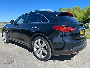 Used 2015 Infiniti QX70 S Premium Black - Interior and Exterior details 12