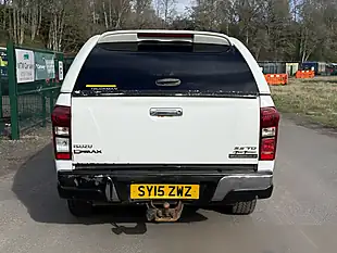 Used 2015 Isuzu D-Max Utah Huntsman White - Interior and Exterior details 6