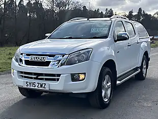 Used 2015 Isuzu D-Max Utah Huntsman White - Interior and Exterior details 9